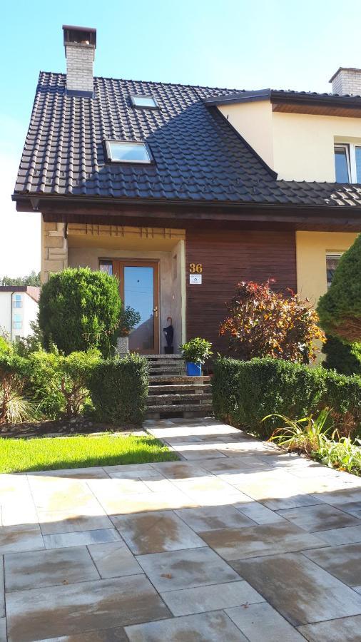 Penzion Piano Lägenhet Liptovský Mikuláš Exteriör bild